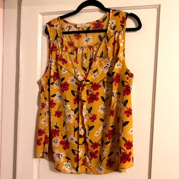 Isle Be Seeing You Sleeveless Top - Picture 2 of 4